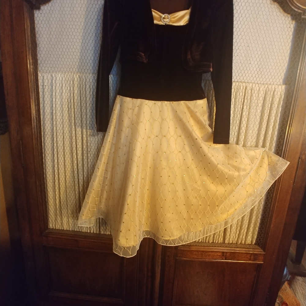 ☀Young lady's special occasion dress⭐